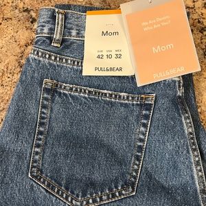 PULL&BEAR Denim Mom Jeans Size 10US